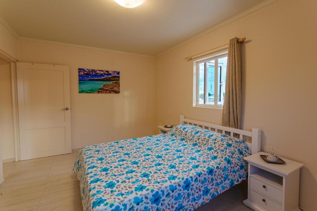 Lovely Caribbean Family Villa With Private Pool 빌렘스타트 외부 사진