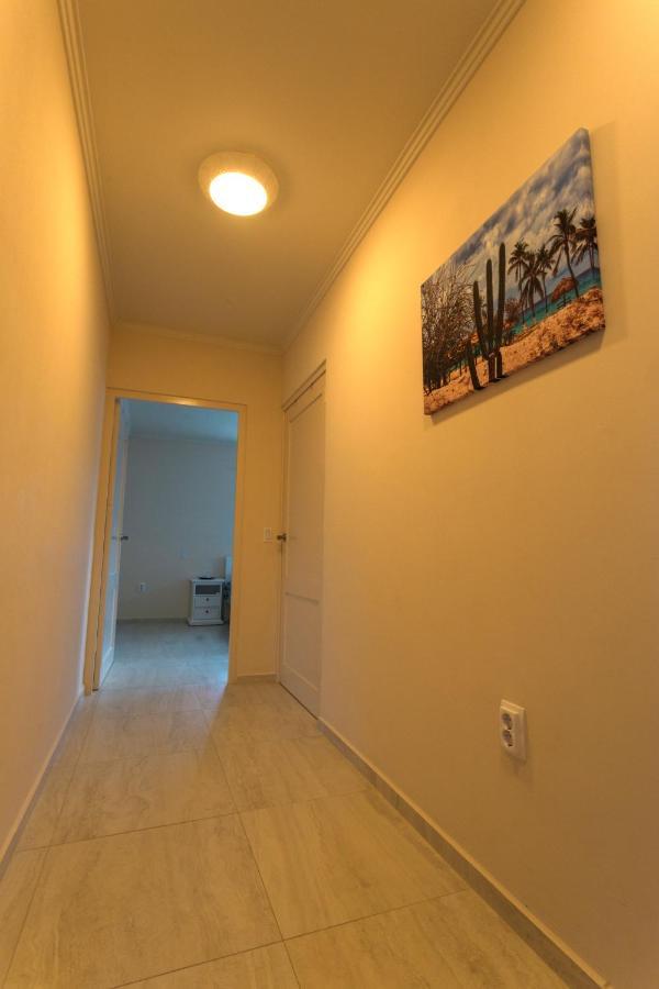 Lovely Caribbean Family Villa With Private Pool 빌렘스타트 외부 사진